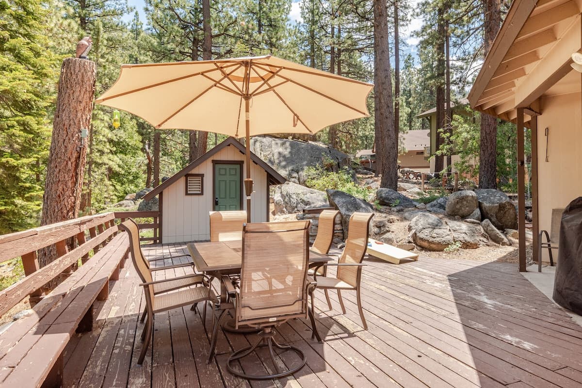 Rocky Point Nest Forest-Backed Mountain Home - Photo 1