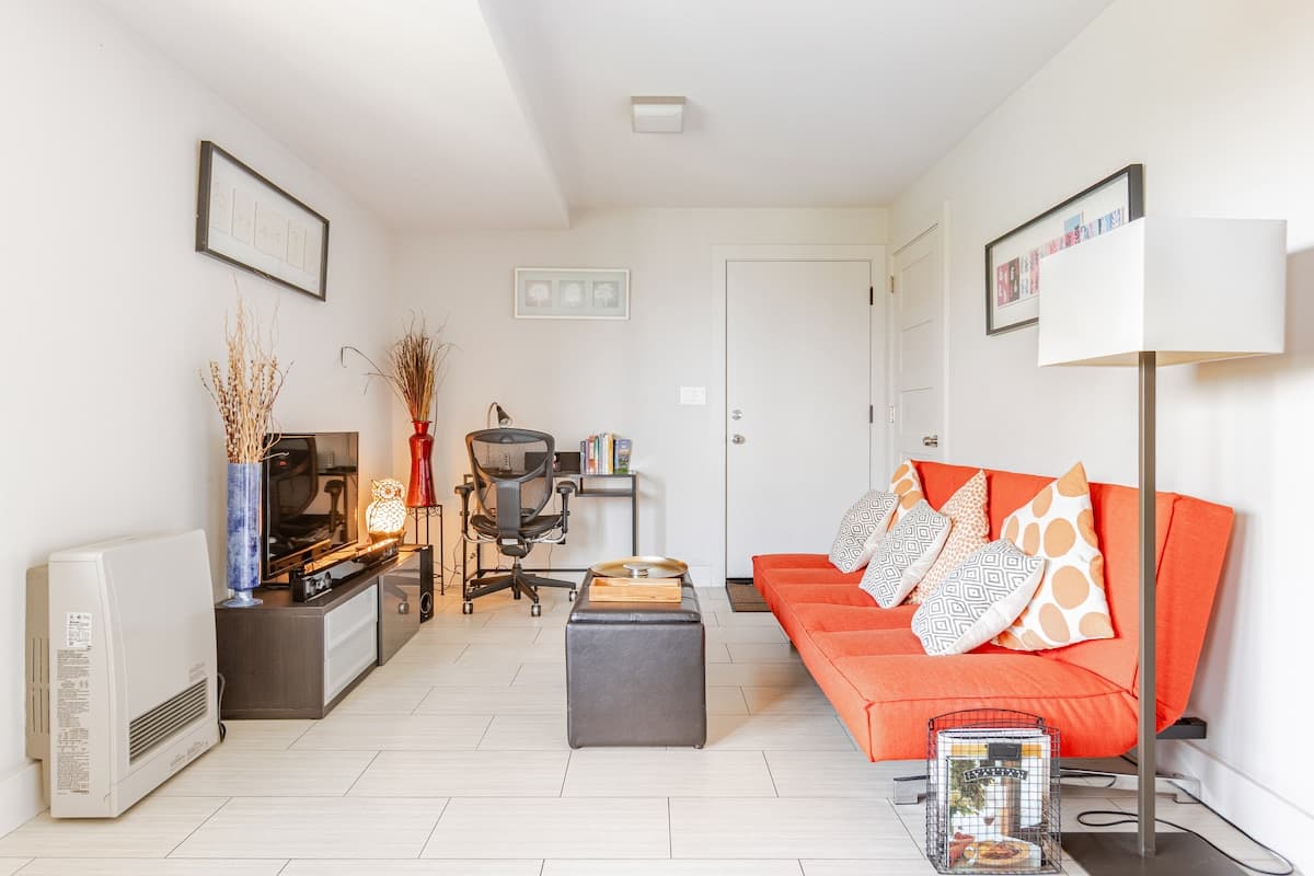 Bay & Vineyard Views, BBQ Patio, Potrero Hill Gem - Photo 1