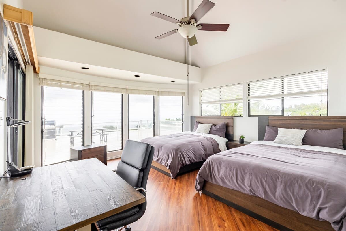 Home in Holualoa · ★4.84 · 2 bedrooms · 5 beds · 2 private baths - Photo 1
