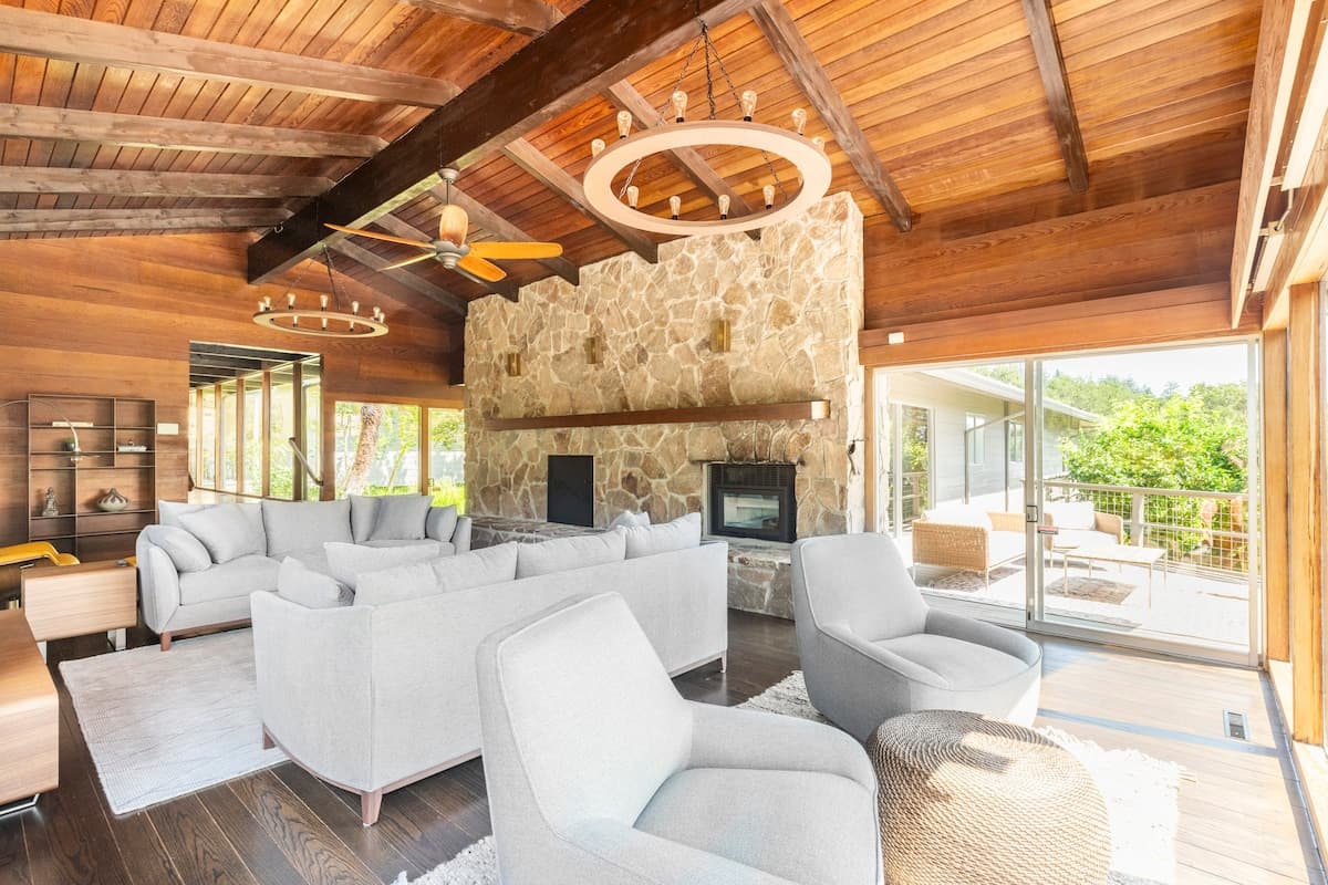 1950s Classic with Mt. Tam & Bay Views - Photo 3