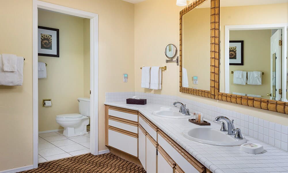 Condo in Kailua-Kona · ★5.0 · 1 bedroom · 2 beds · 1 shared bath - Photo 5