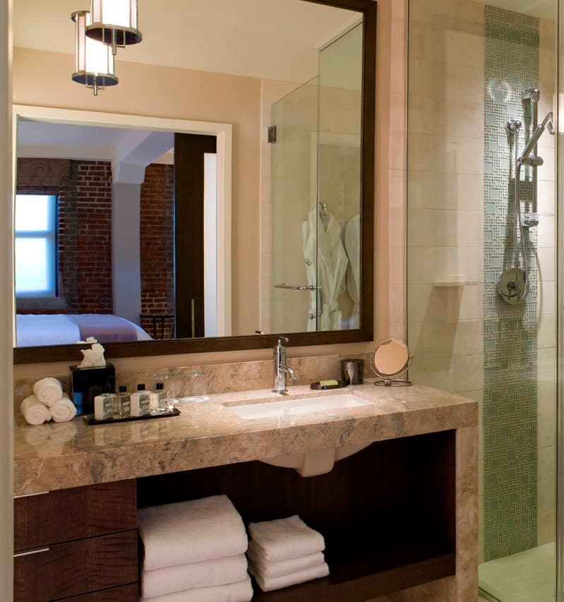 Ghirardelli Chocolate Factory Condo, 2 Valet Spots - Photo 4