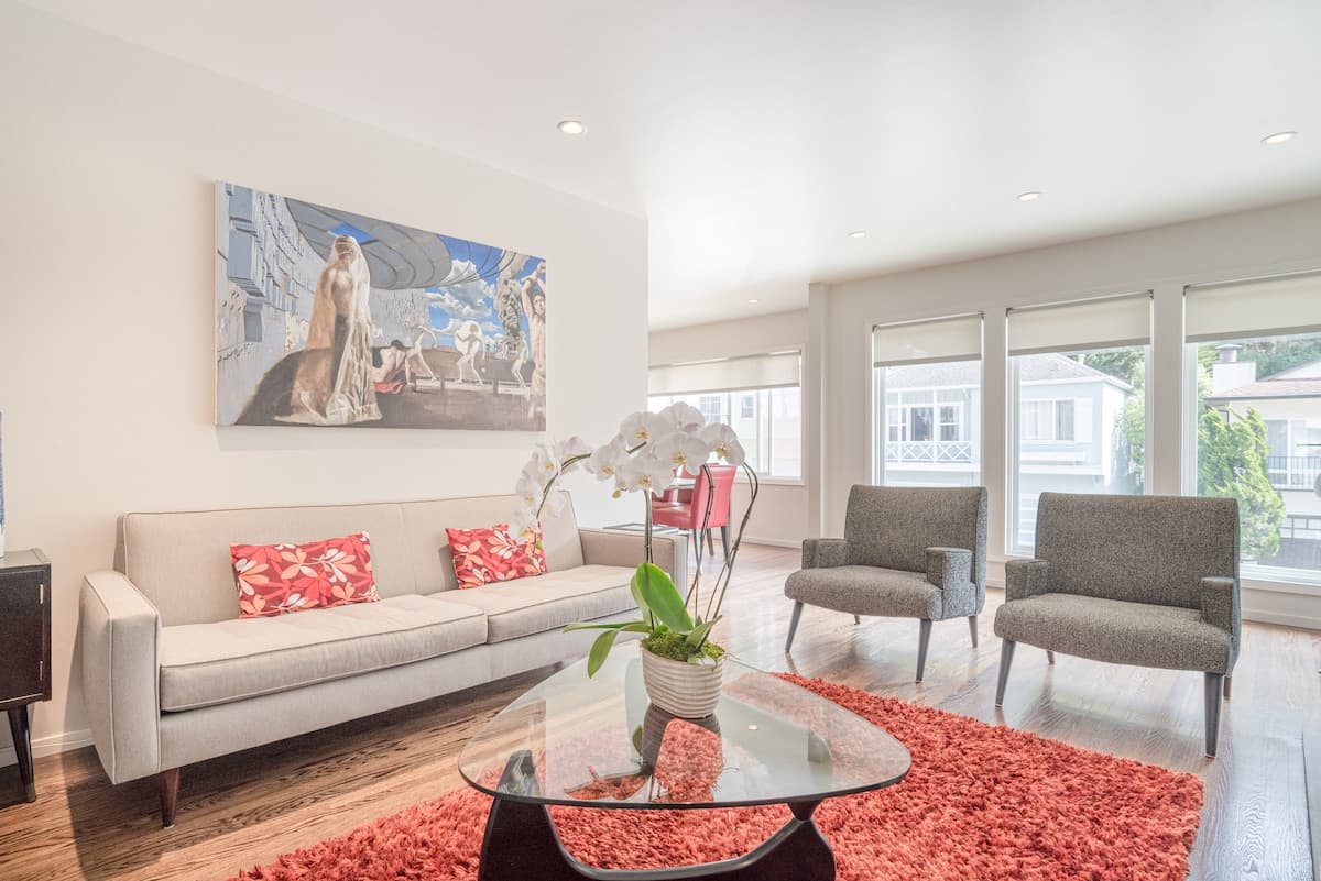 Mid-Century Modern Home with Garden & Art - Photo 1