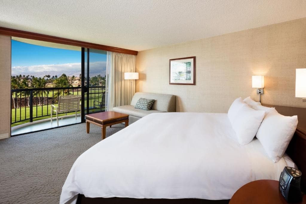 Studio Suite with Balcony - Oceanfront Resort - Photo 5