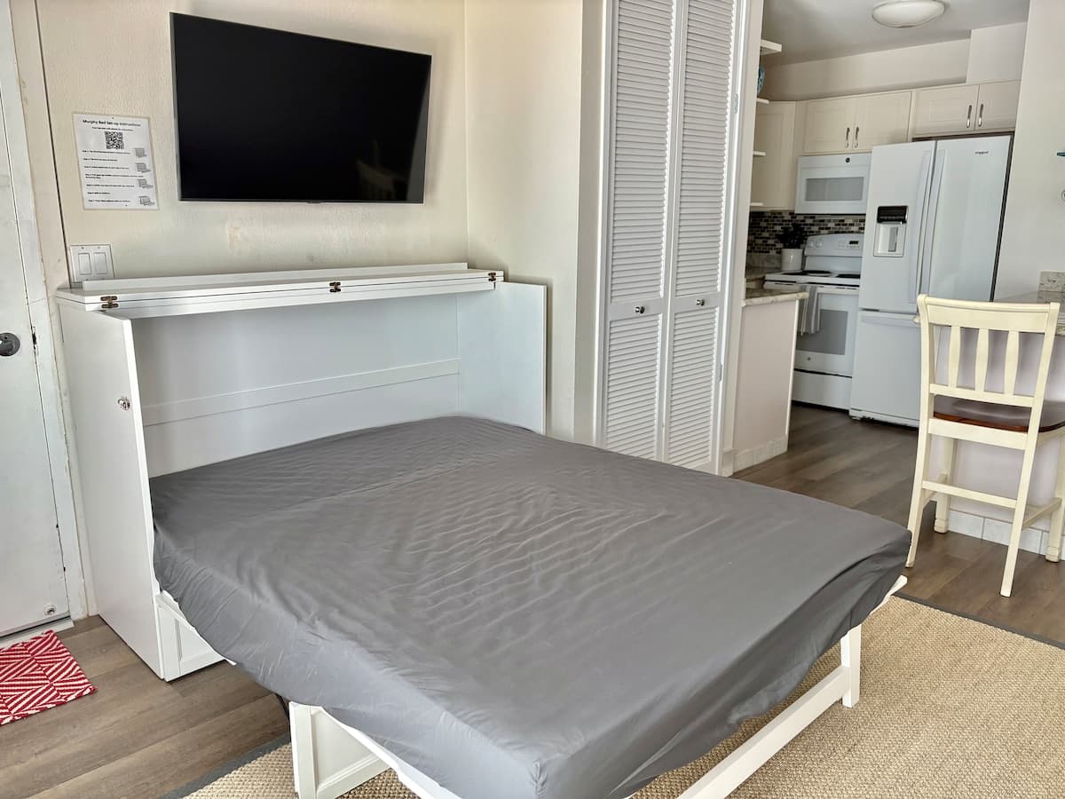 Turtle Bay Condo Retreat - Photo 4