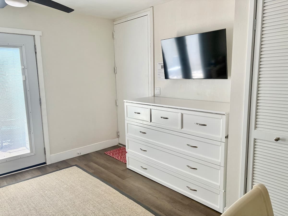 Turtle Bay Condo Retreat - Photo 1