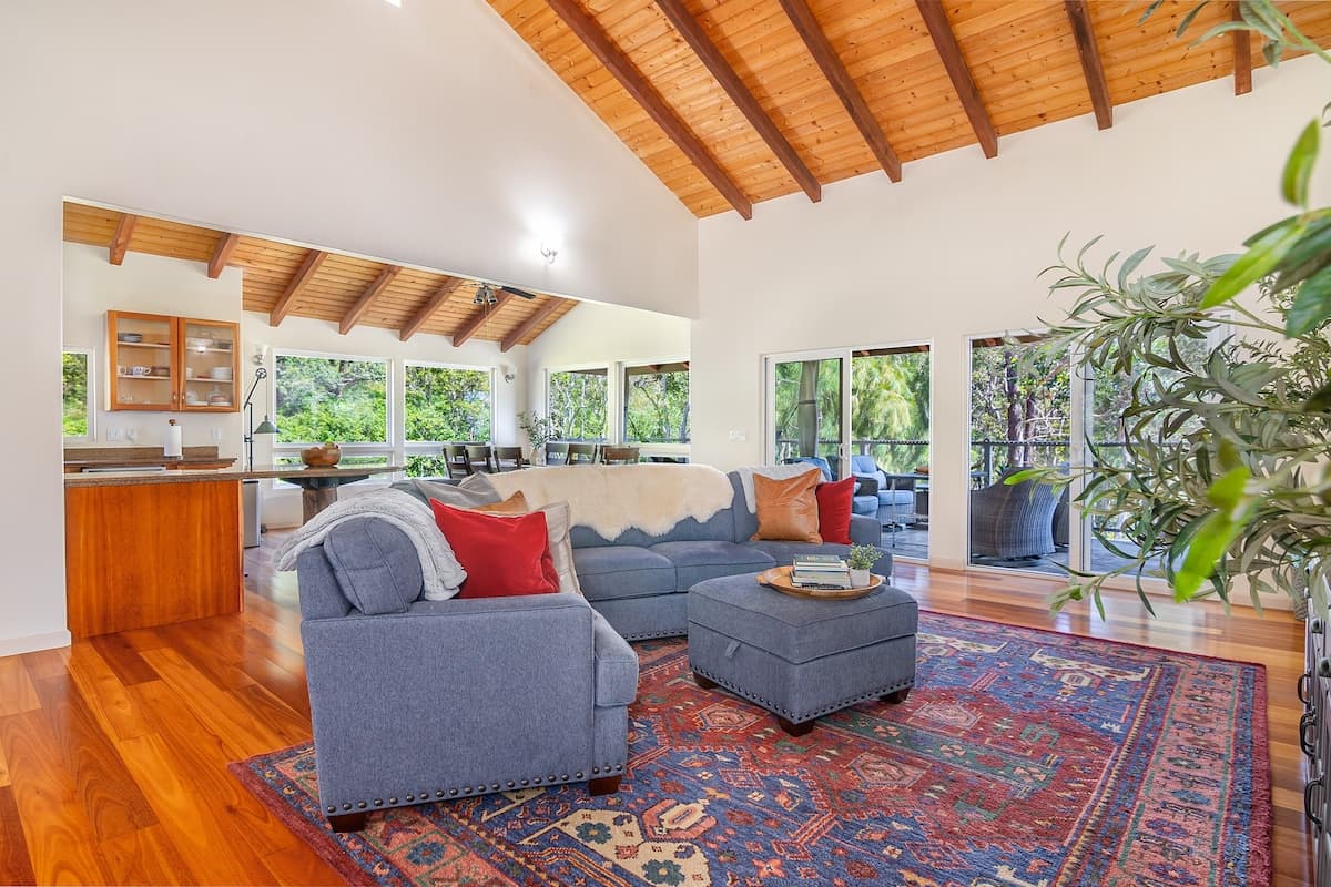 Home in Honokaa · ★4.86 · 4 bedrooms · 6 beds · 3 private baths - Photo 1