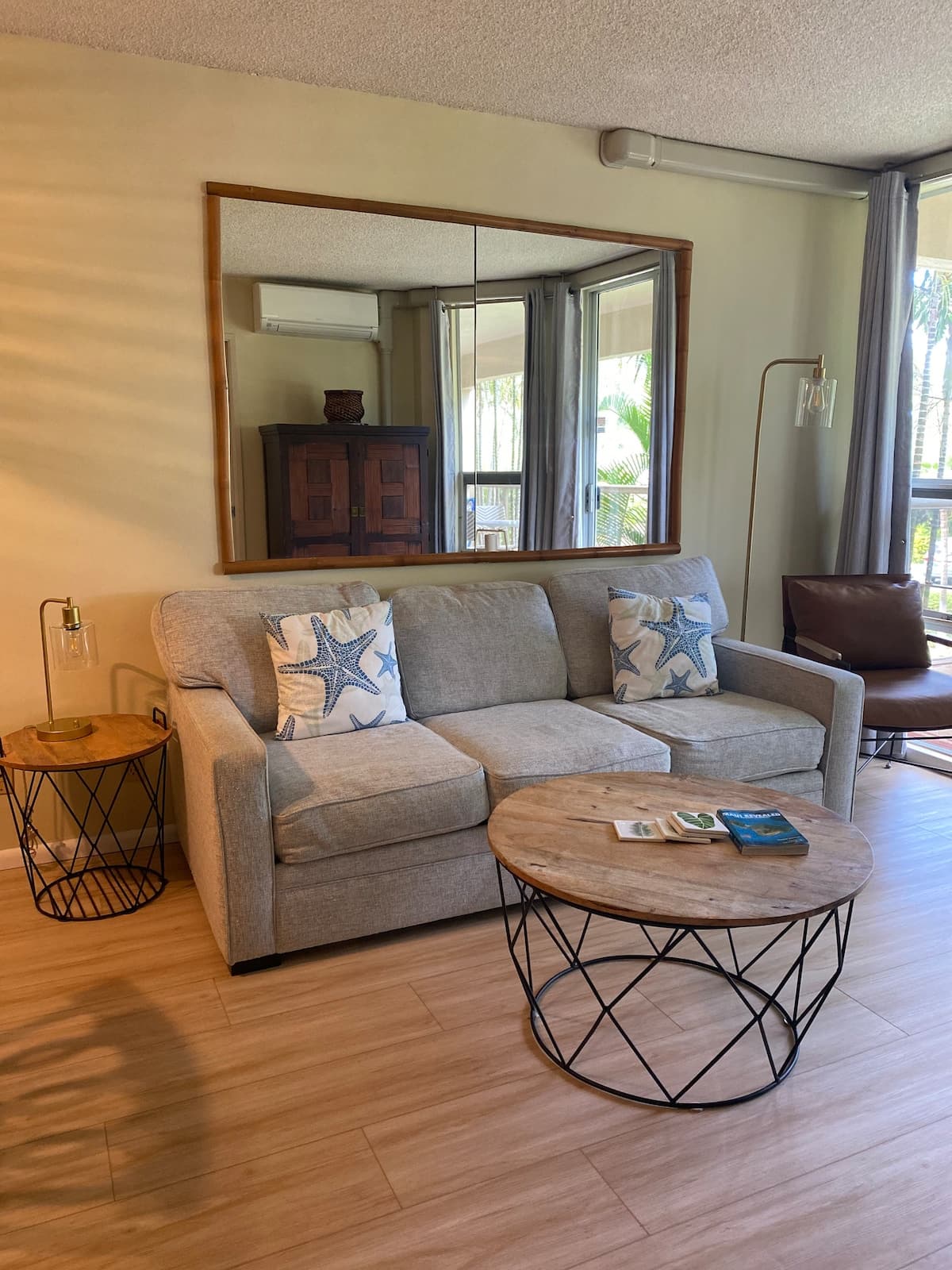 Condo in Kihei · ★4.91 · 1 bedroom · 2 beds · 1 bath - Photo 5