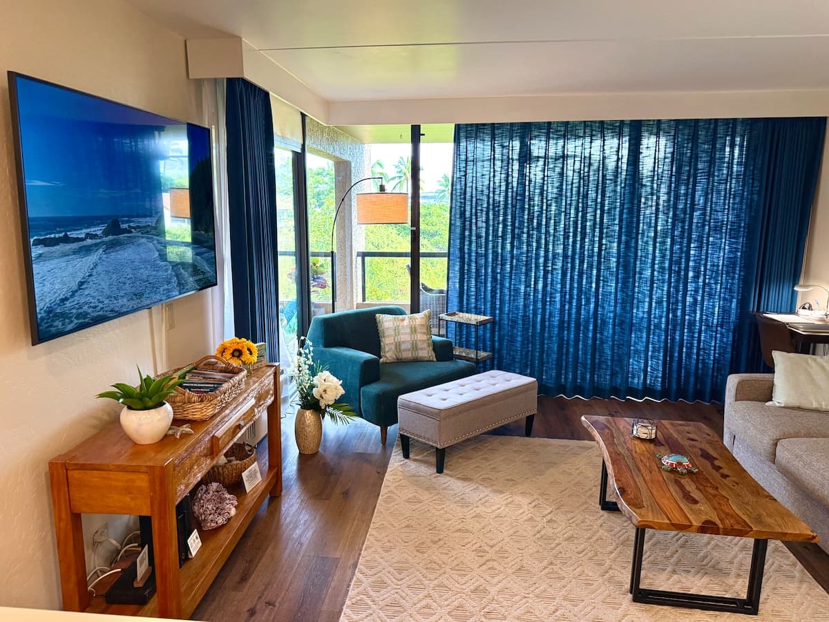 1bd/2 full ba spacious panoramic ocean/mtn view! - Photo 3