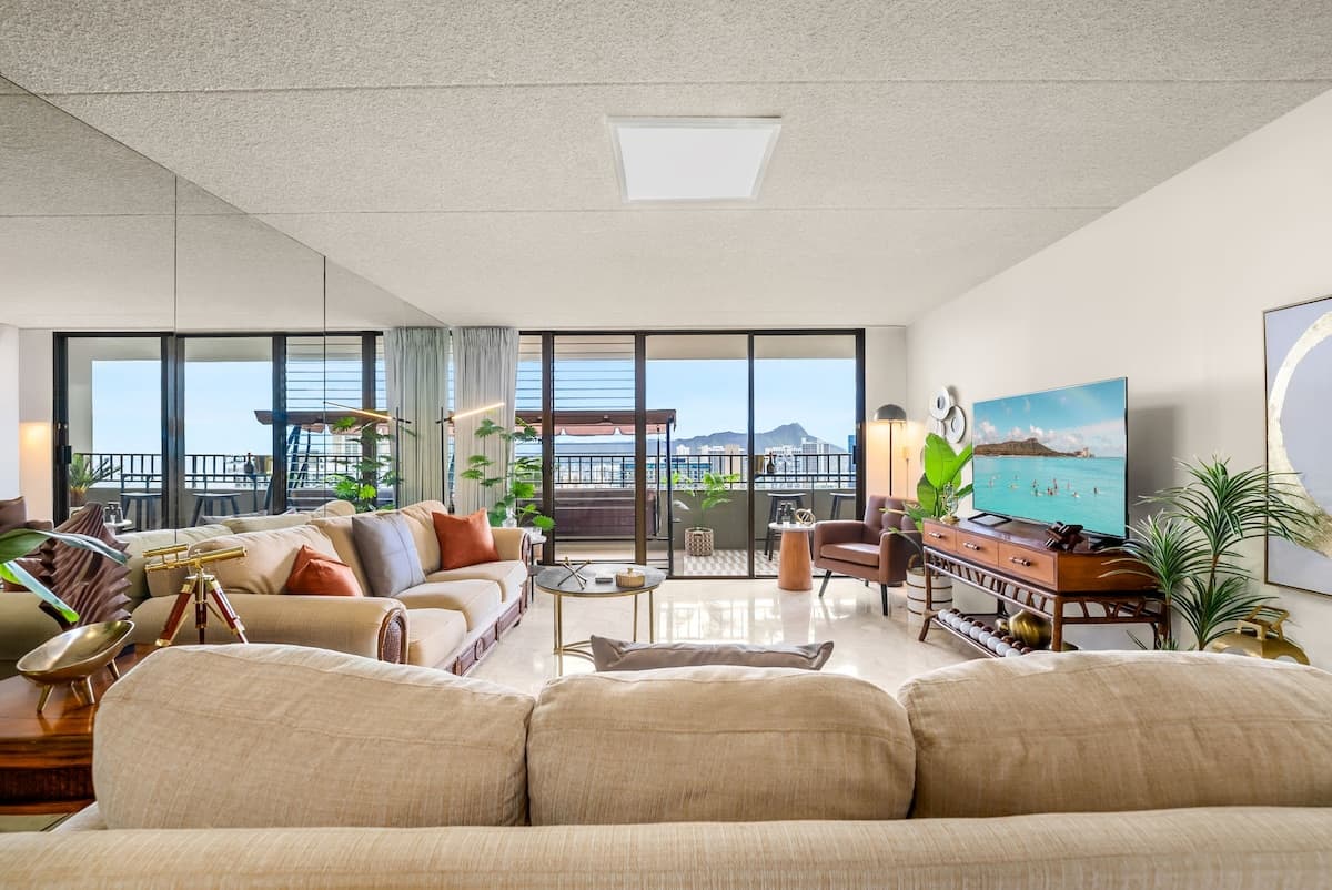 Kai + 2BR / 2BA + Ocean / DH Views + Parking + W/D - Photo 4