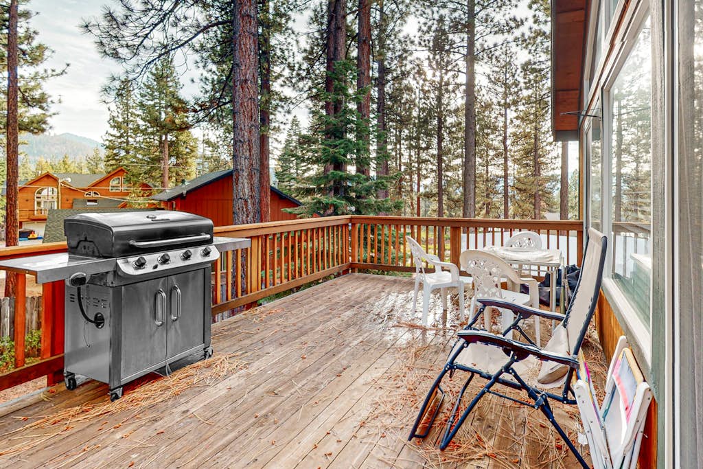 High Meadow Hideaway with Private Yard & Decks - Photo 2