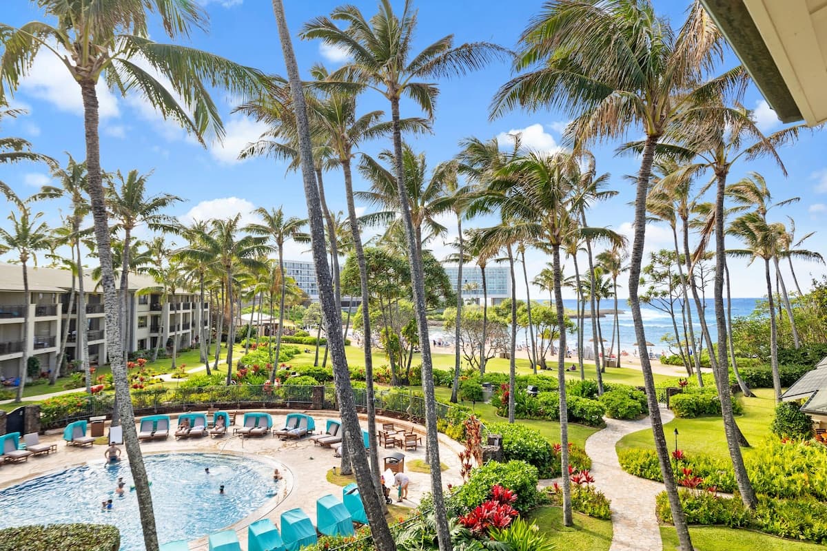 Villa in Kahuku · ★4.94 · 3 bedrooms · 4 beds · 2 private baths - Photo 3