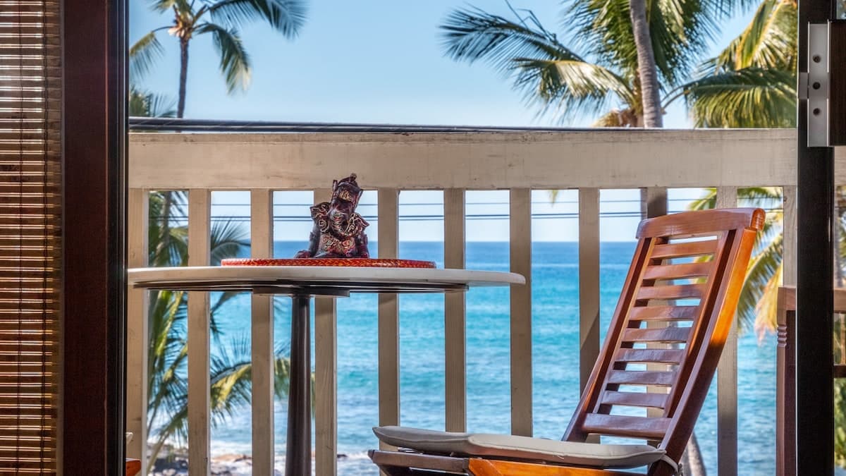 Condo in Kailua-Kona · ★4.83 · Studio · 1 bed · 1 bath - Photo 1