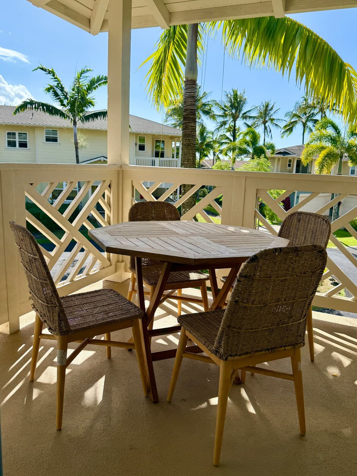 Townhouse in Princeville · ★5.0 · 1 bedroom · 2 beds · 1 shared bath - Photo 5