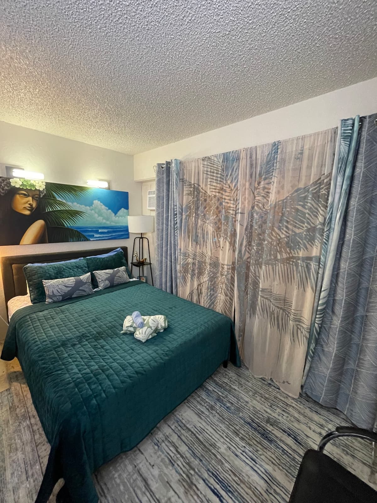 Stylish studio near Kuhio Beach - Photo 5