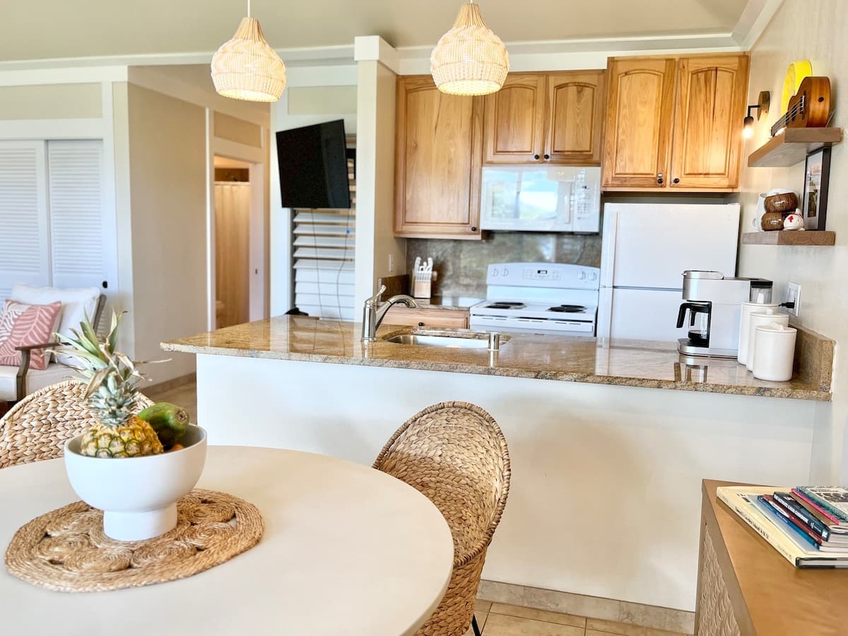Condo in Koloa · ★4.98 · 1 bedroom · 2 beds · 1 shared bath - Photo 5