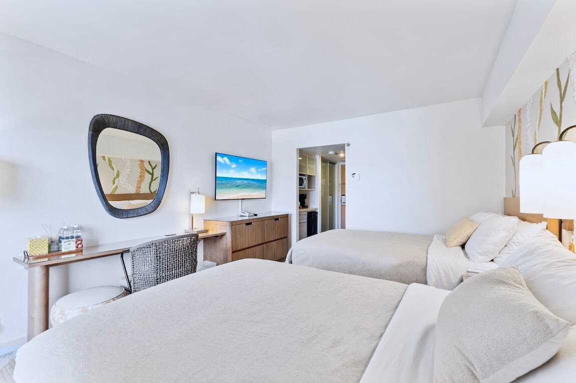 31FL-Upscale High FL-Ala Moana Hotel Deluxe Double - Photo 2