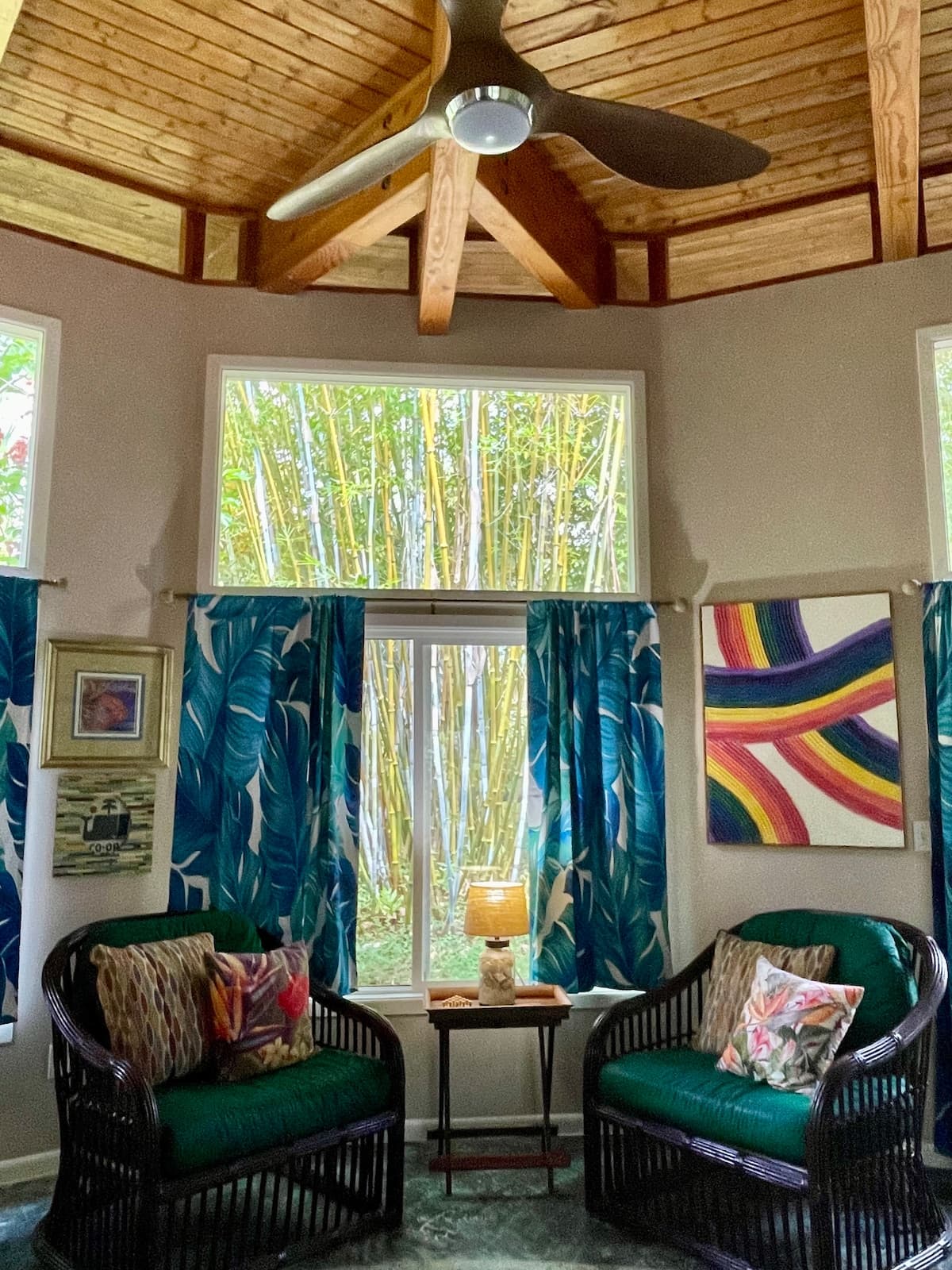 Coastal Jungle Timber Framed Cottage ~ 6 - Photo 2