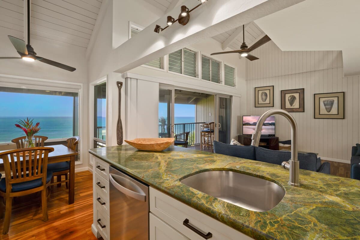 Breathtaking view - 2bd 2ba - AC - Photo 5