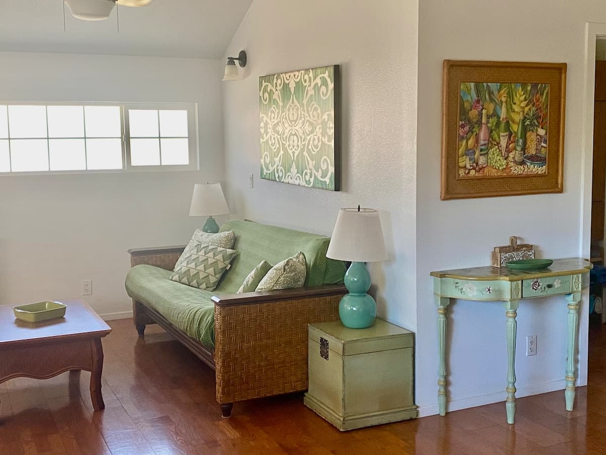 Home in Paia · ★4.87 · 2 bedrooms · 4 beds · 1 private bath - Photo 3