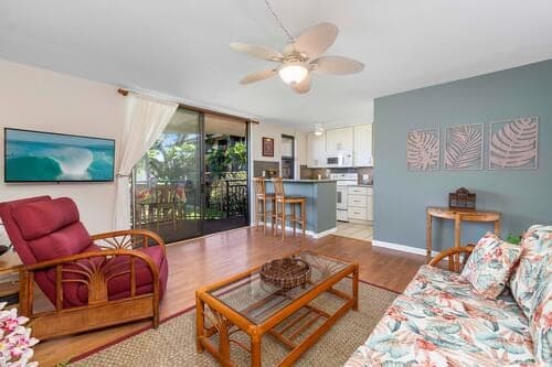 Condo in Kailua-Kona · ★4.97 · 1 bedroom · 2 beds · 1 bath - Photo 3