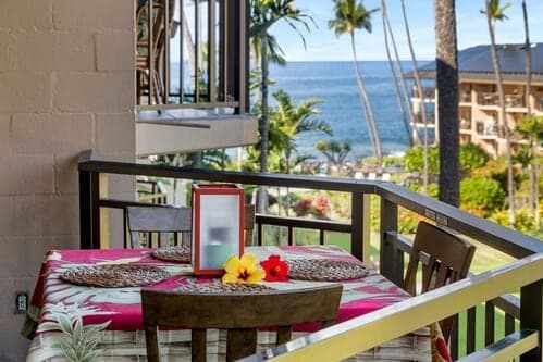 Condo in Kailua-Kona · ★4.97 · 1 bedroom · 2 beds · 1 bath - Photo 1