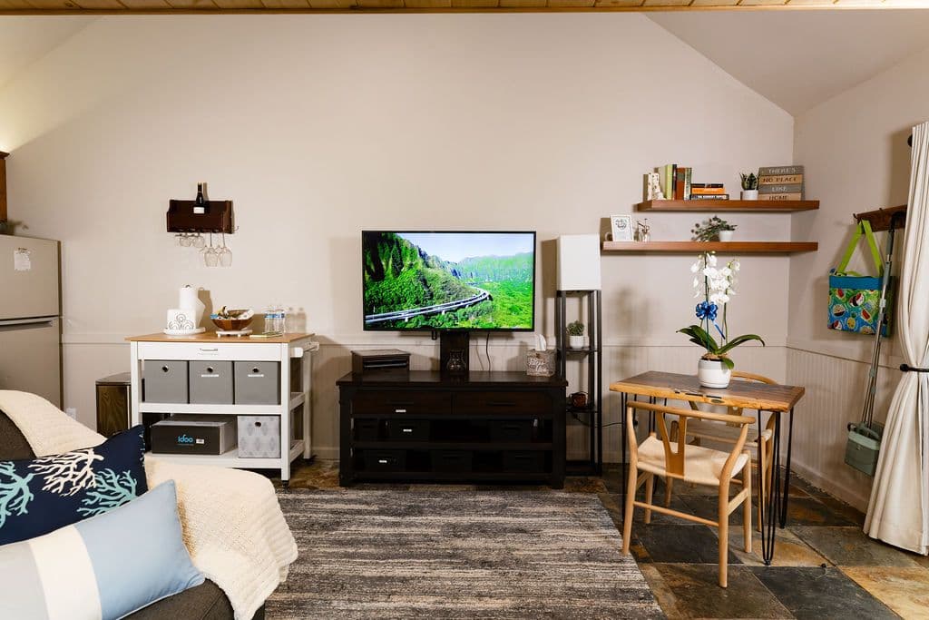 Guesthouse in Waimea · ★4.93 · 1 bedroom · 2 beds · 1 private bath - Photo 3