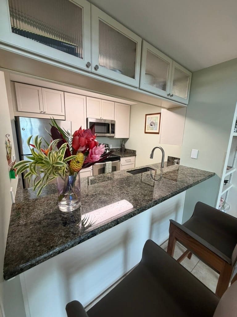 Condo in Kihei · ★4.82 · 2 bedrooms · 2 beds · 2 baths - Photo 1