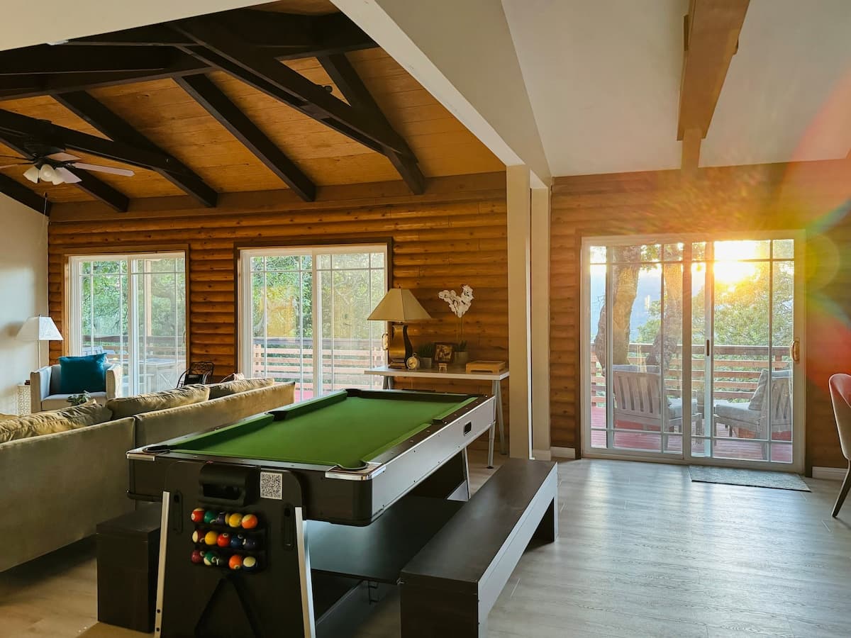 Hilltop Vineyard Cabin with Private Guest Suite - Photo 2