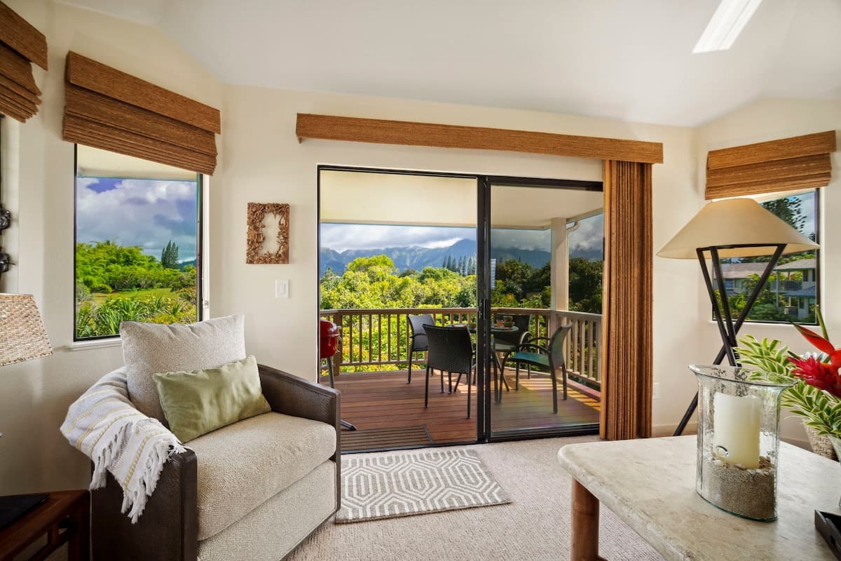 Hawaiian-style Oceanfront Villa - Outrageous Views - Photo 3