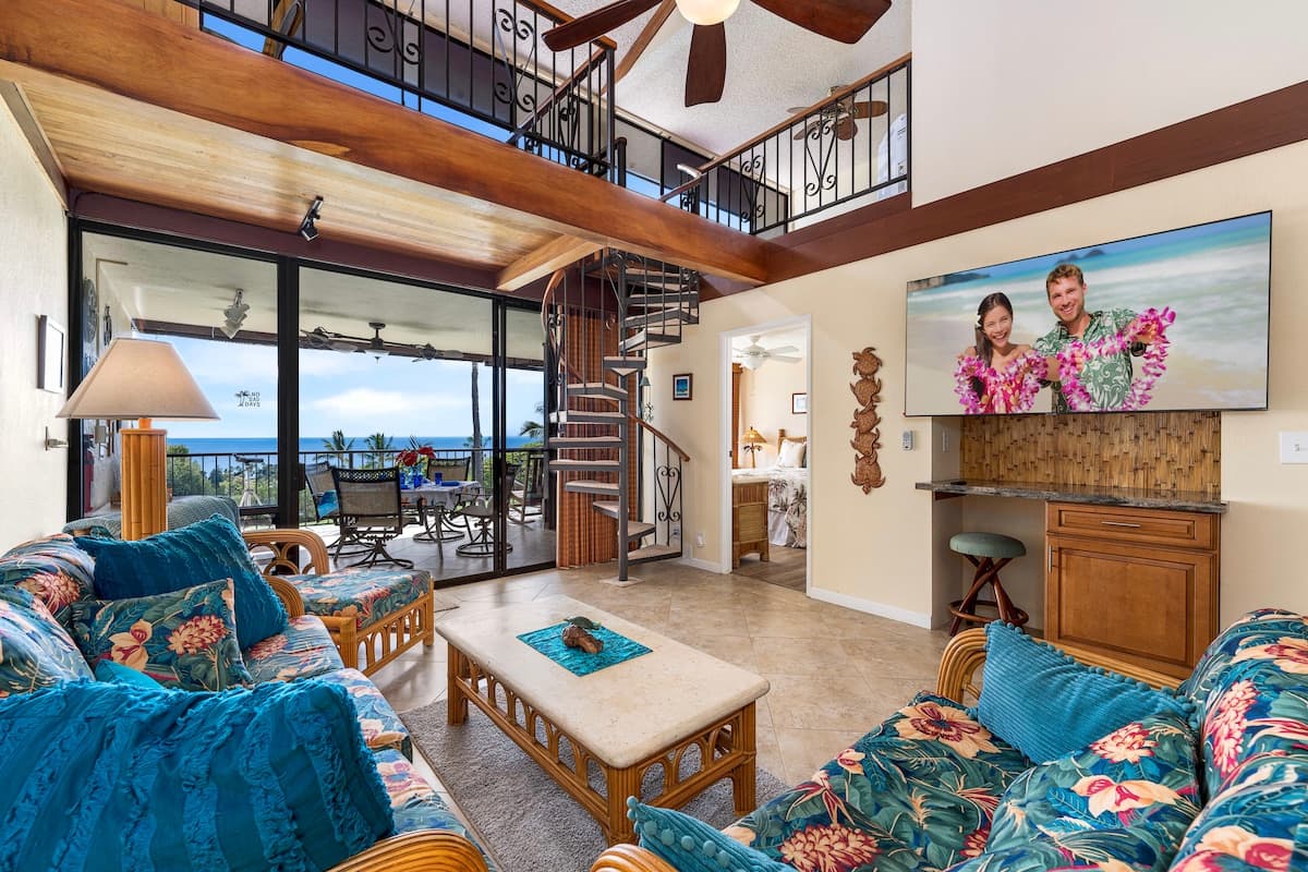 Condo in Kailua-Kona · ★4.97 · 3 bedrooms · 4 beds · 2 baths - Photo 2