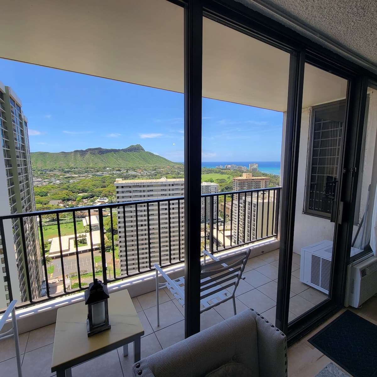 Diamond View from Waikiki Banyan - Photo 1
