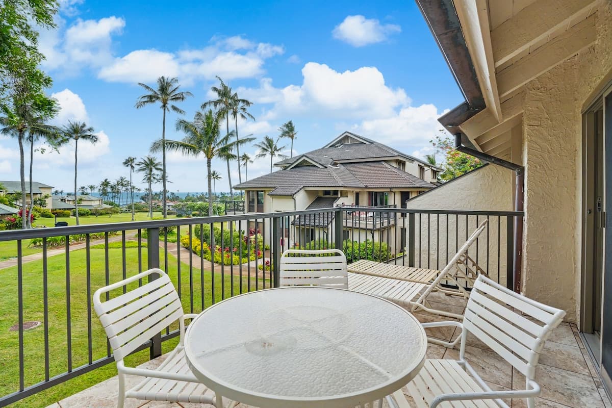 Condo in Koloa · ★4.88 · 1 bedroom · 2 beds · 1 bath - Photo 1