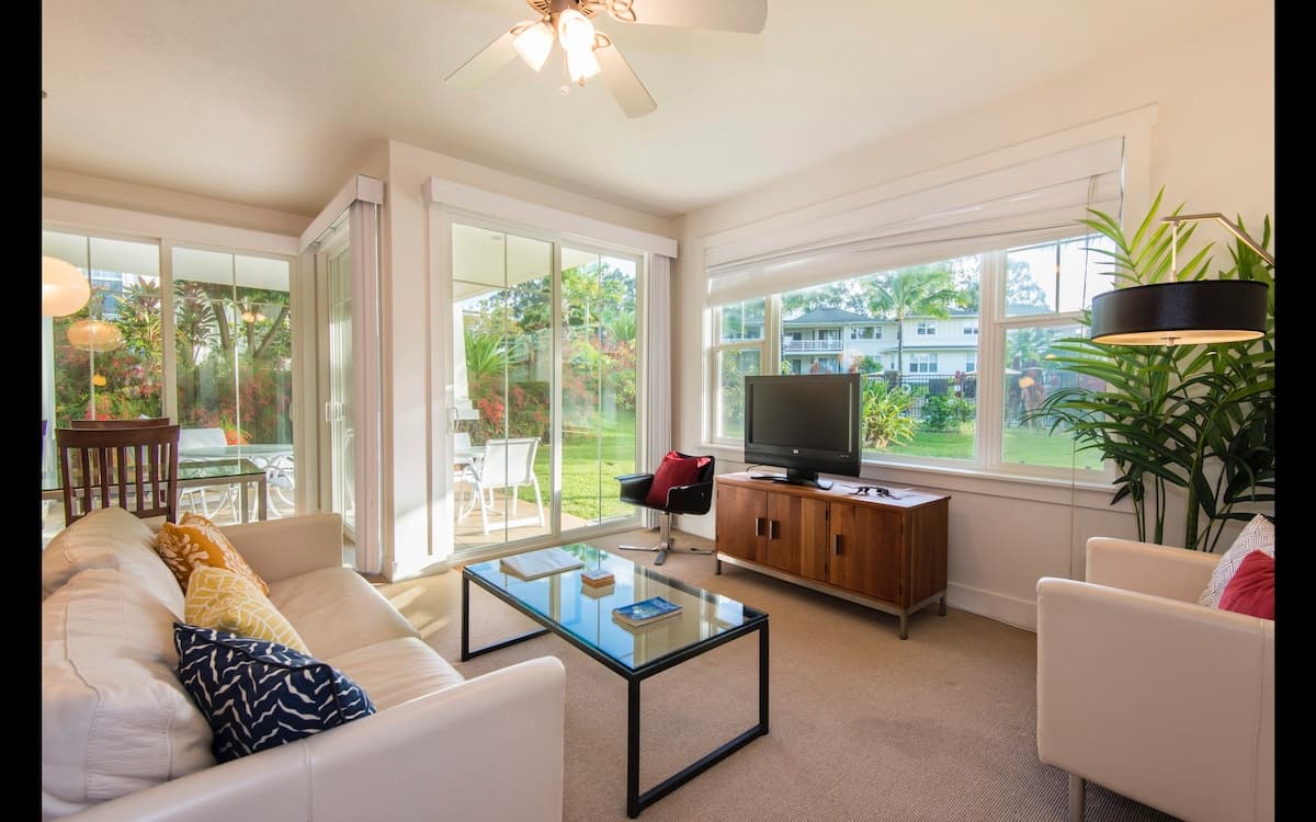 Home in Princeville · ★4.94 · 2 bedrooms · 2 beds · 2 baths - Photo 2
