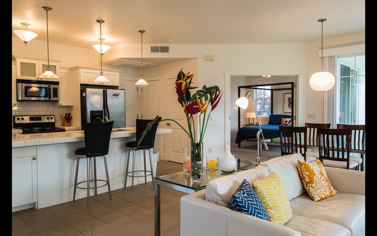 Home in Princeville · ★4.94 · 2 bedrooms · 2 beds · 2 baths - Photo 1