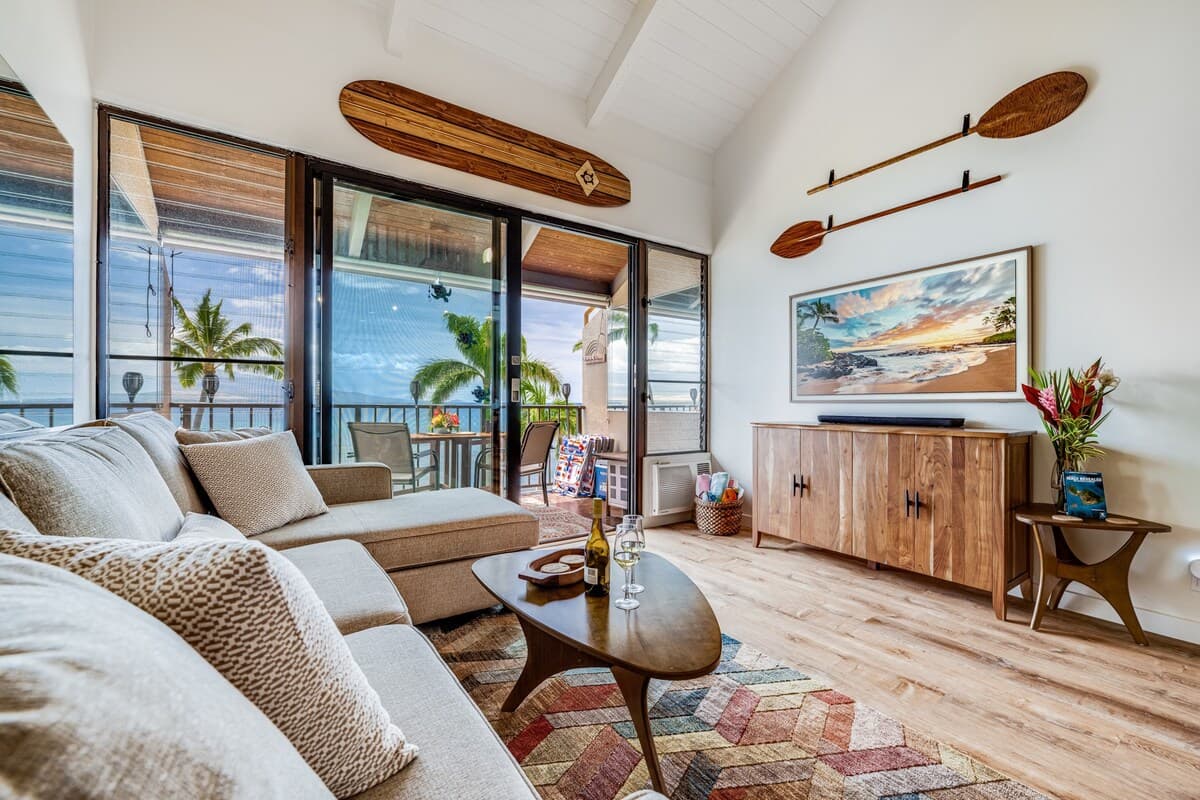 Condo in Wailuku · ★4.98 · 2 bedrooms · 3 beds · 2 baths - Photo 2