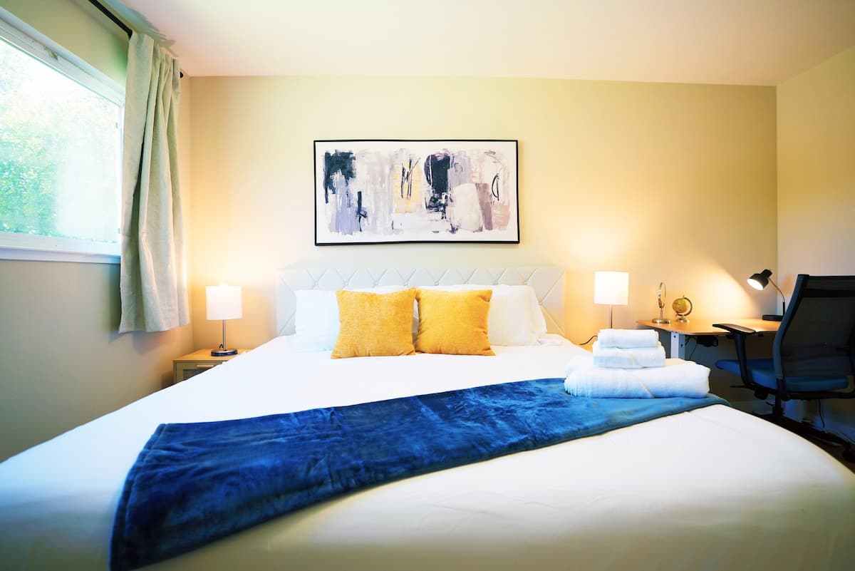 Remodeled Mid-Century Home Near SJC Airport - Photo 1