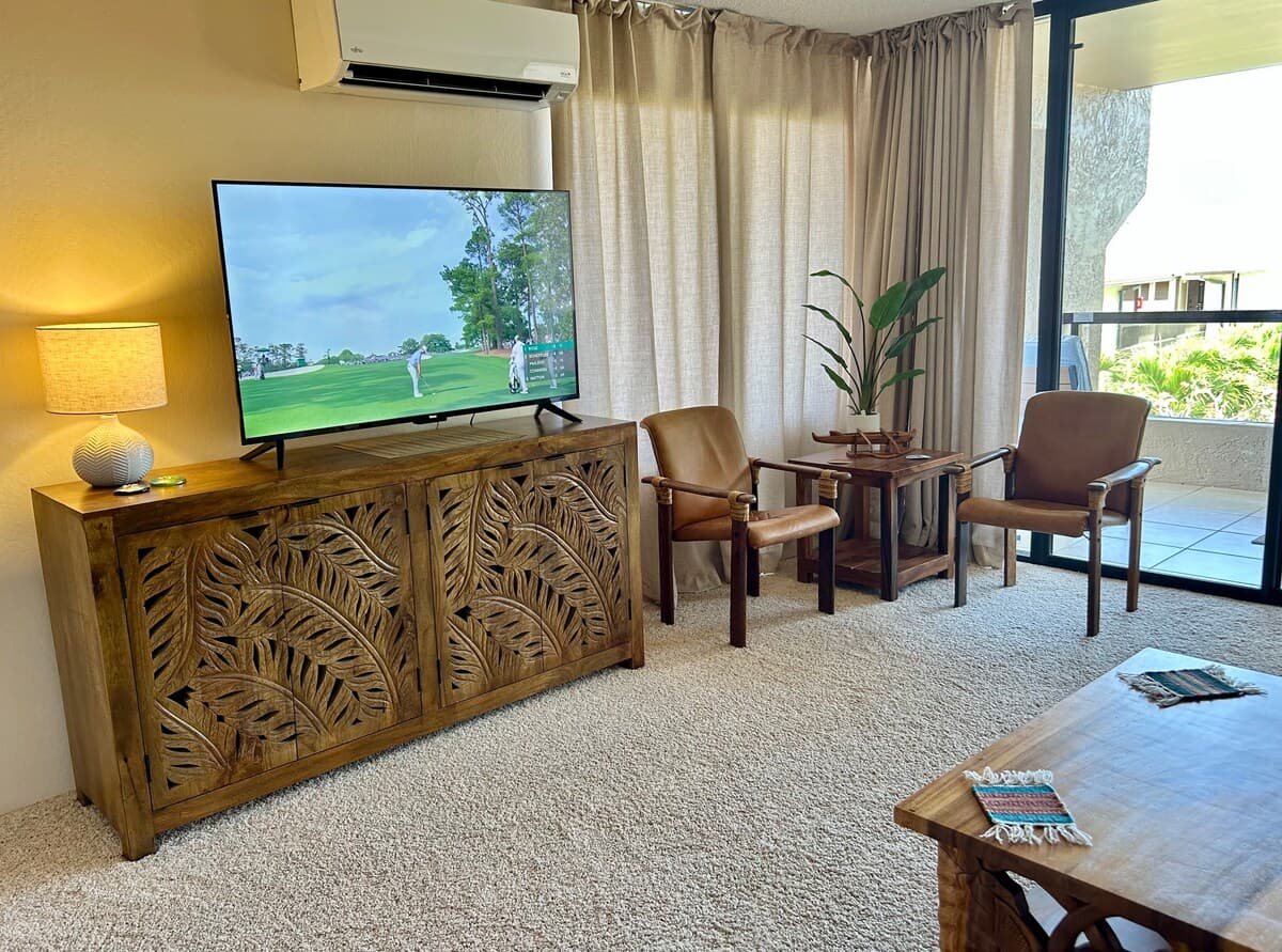 Condo in Kailua-Kona · ★4.94 · 1 bedroom · 2 beds · 2 private baths - Photo 5