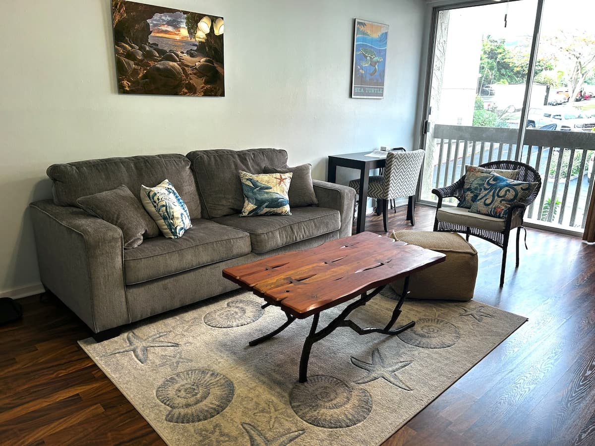 Condo in Kailua-Kona · ★4.84 · 1 bedroom · 2 beds · 1 private bath - Photo 2