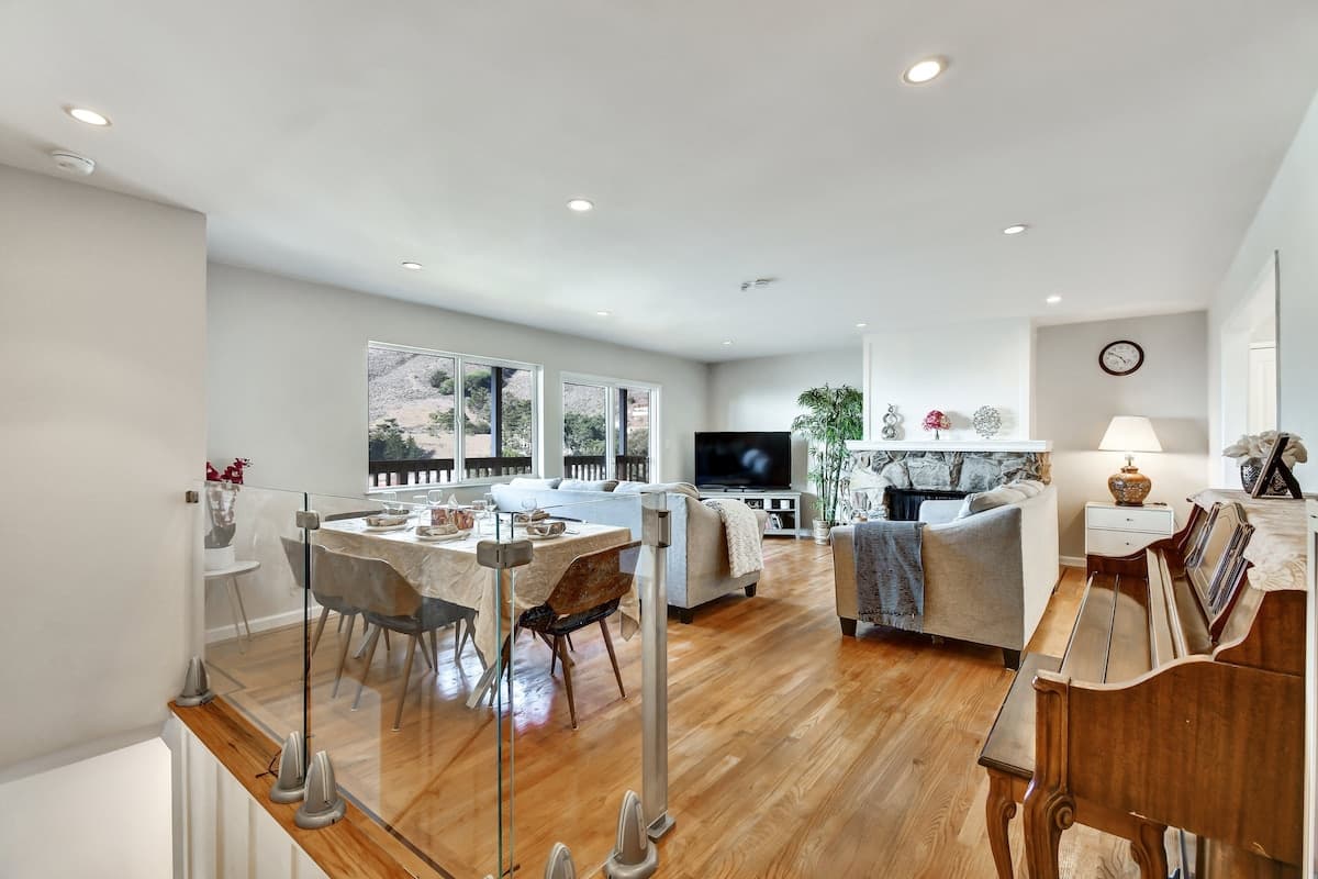Ocean View Home with 3 Private Decks, Pacifica - Photo 1