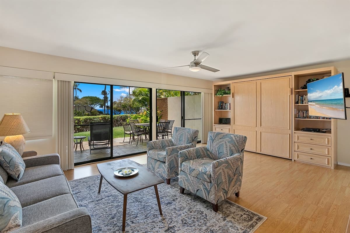 Condo in Kihei · ★4.9 · 1 bedroom · 2 beds · 2 private baths - Photo 1