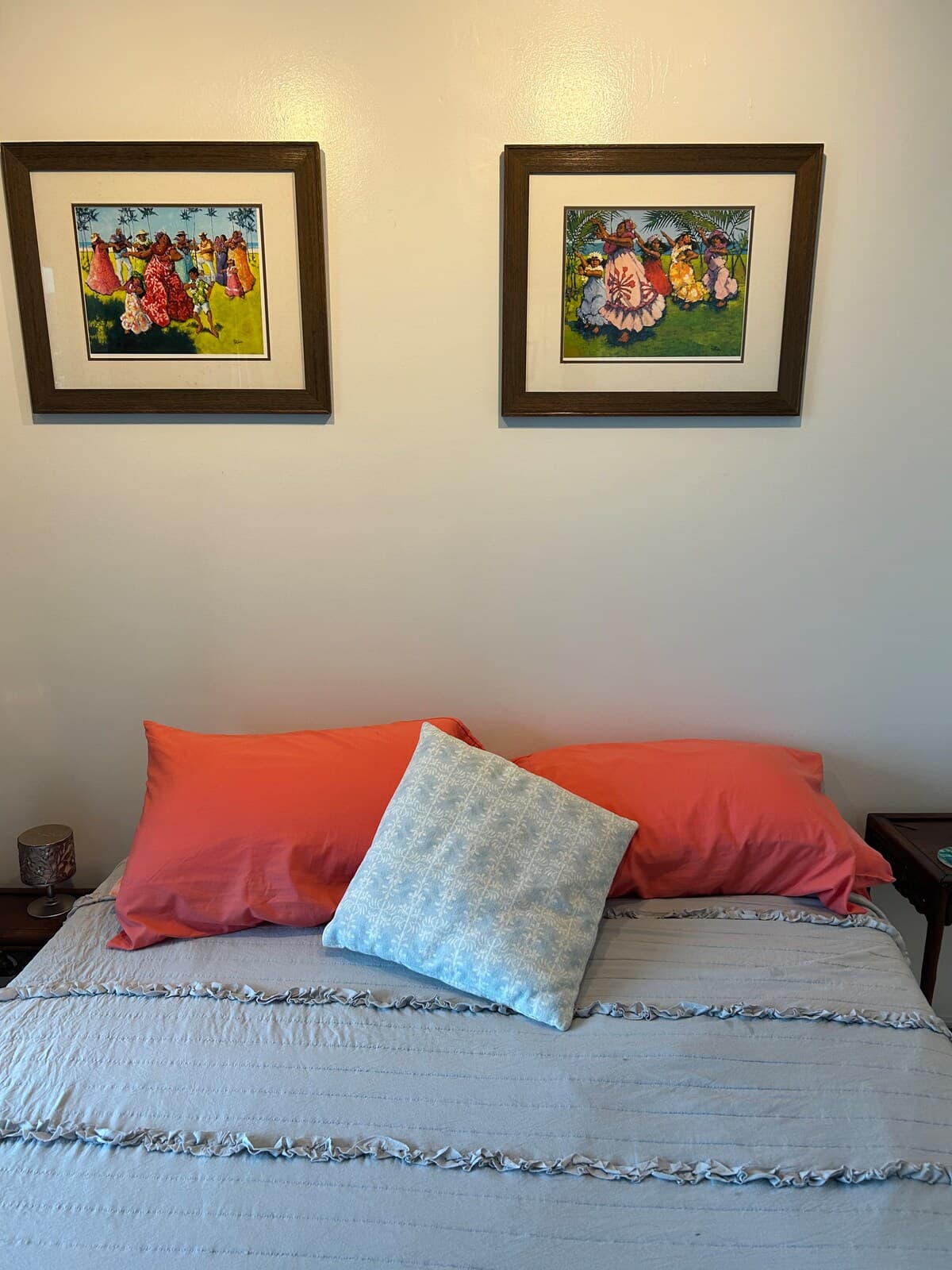Condo in Honolulu · ★5.0 · 1 bedroom · 3 beds · 2 private baths - Photo 1
