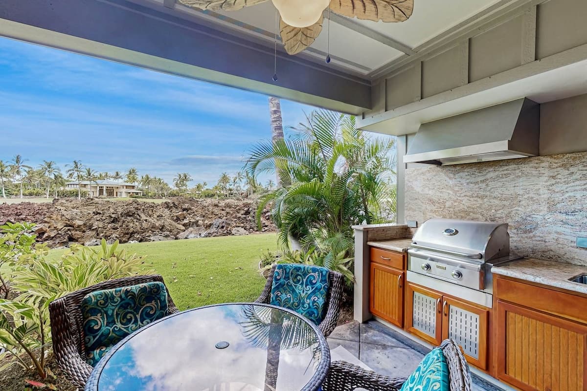 2BR Condo with private golfside lanai - Photo 2