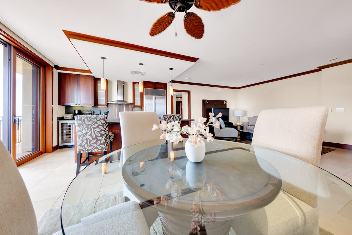 Condo in Kapolei · ★4.94 · 3 bedrooms · 4 beds · 3 private baths - Photo 5