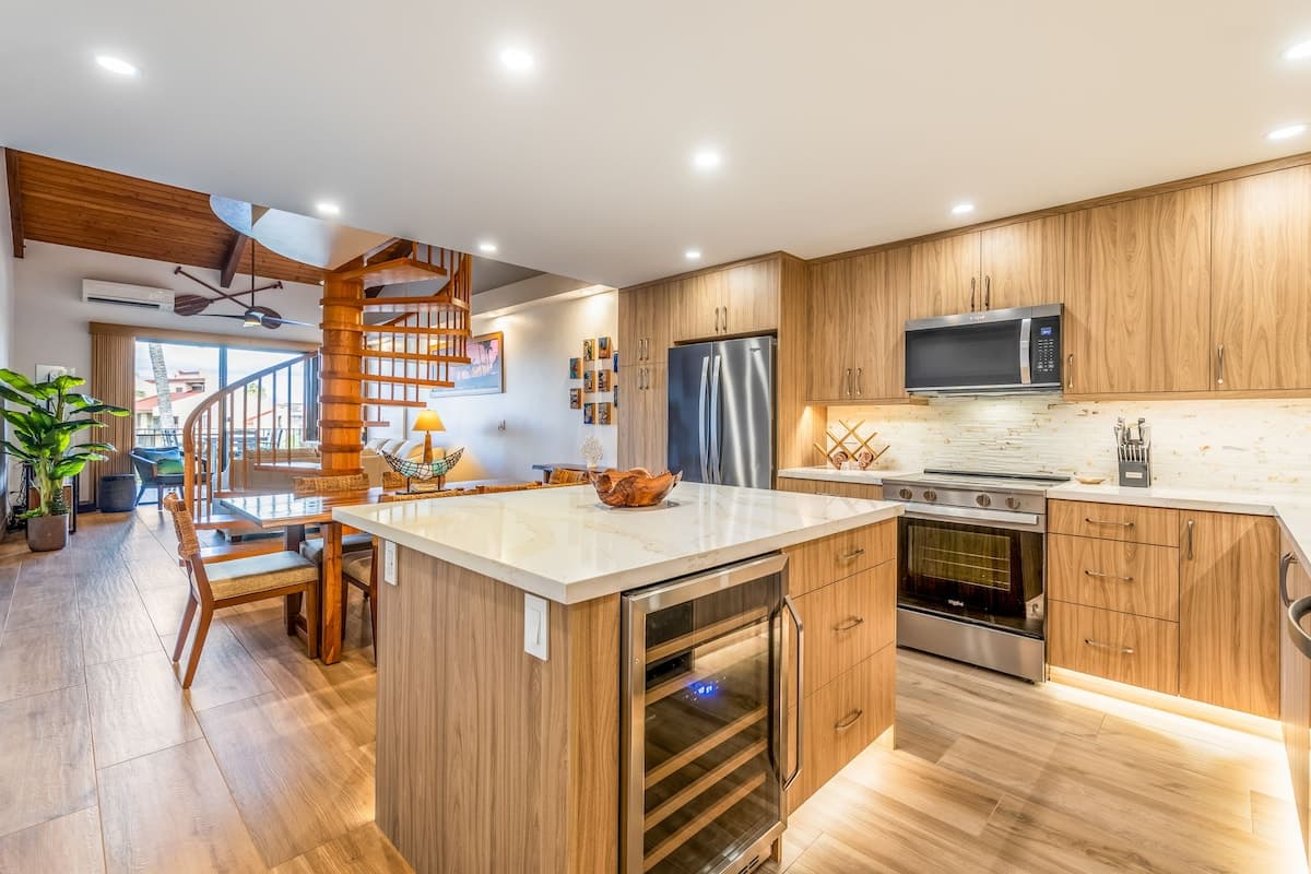 Condo in Kihei · ★4.92 · 2 bedrooms · 4 beds · 2 baths - Photo 1