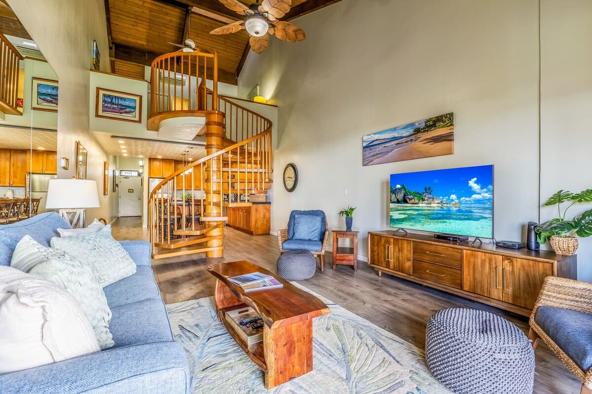 Condo in Kihei · ★4.83 · 2 bedrooms · 4 beds · 2 private baths - Photo 2