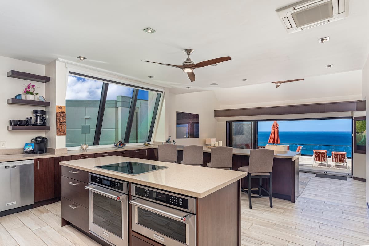 Premiere Puu Poa 407 - Penthouse - AC -Oceanfront - Photo 5