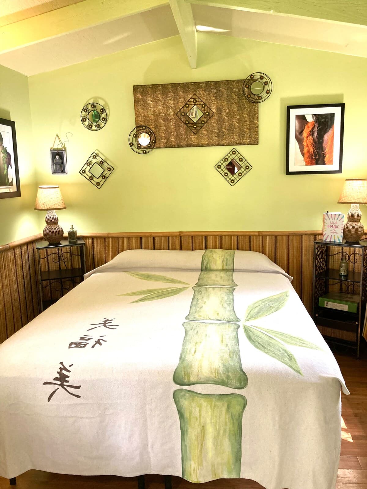 Place to stay in Mountain View · ★4.95 · 1 bedroom · 1 bed · 1 shared bath - Photo 1