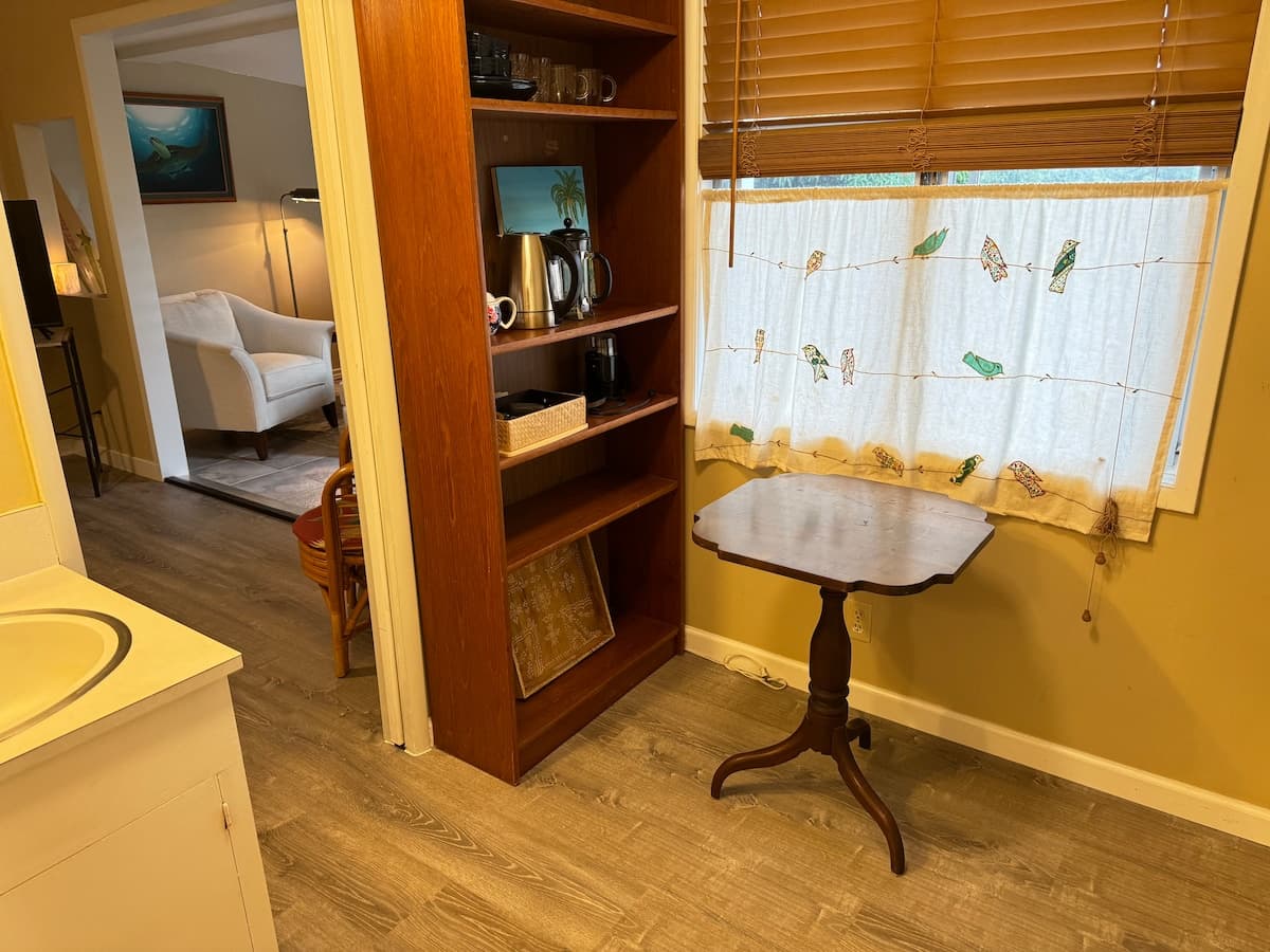 Home in Kailua-Kona · ★4.89 · 1 bedroom · 1 bed · 1 private bath - Photo 5