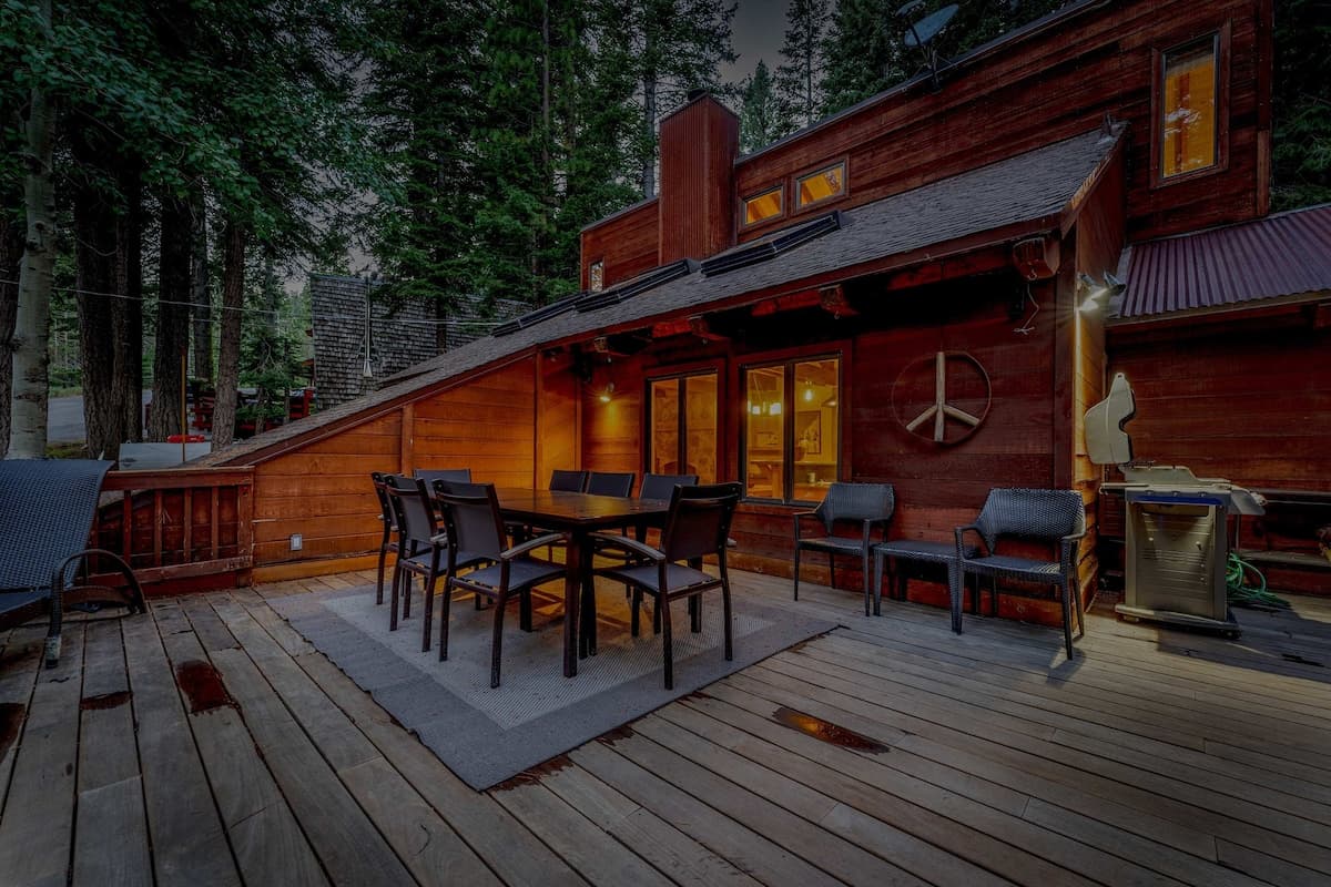 Alpine Meadows Home with Hot Tub & Deck - Photo 5